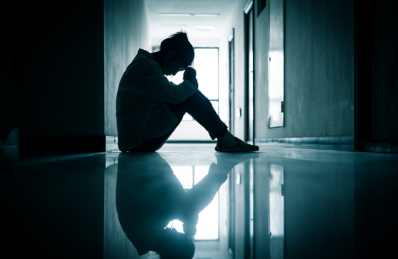 تغييران غذائيان بسيطان قد يخففان أعراض الاكتئاب والقلق