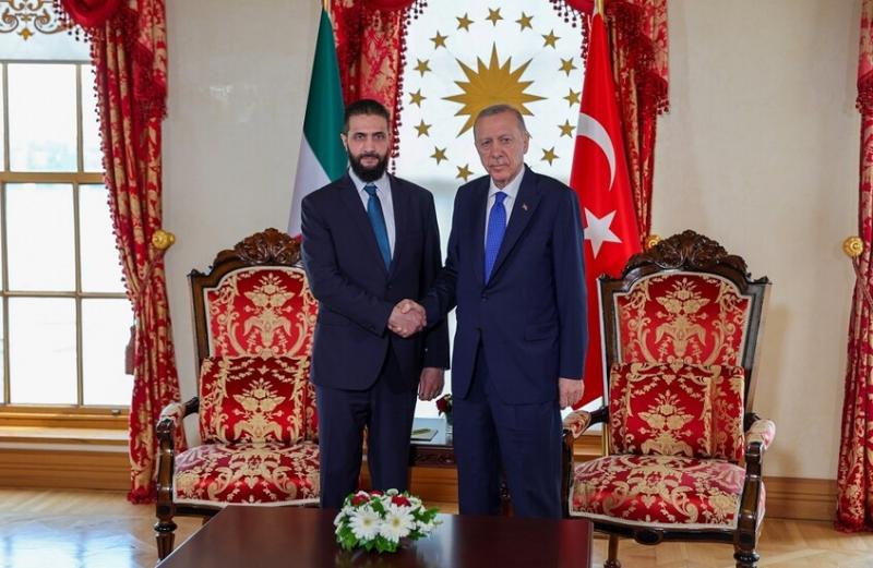 عاجل.. أردوغان يؤكد للشرع أهمية الحفاظ على وحدة سوريا