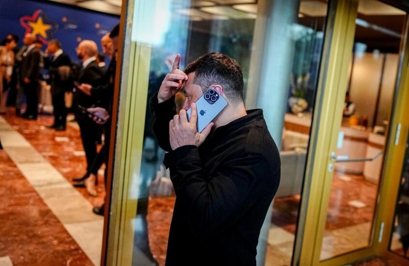 خبير تركي: الاتحاد الأوروبي يعيق المفاوضات حول أوكرانيا