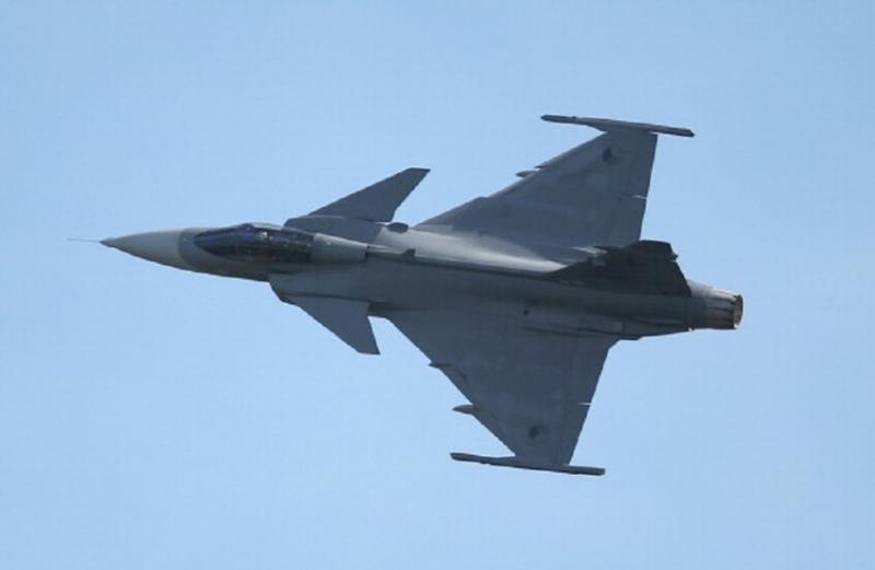 السفير الروسي: السويد قد تعود مجددا لبحث تزويد كييف بالمقاتلات