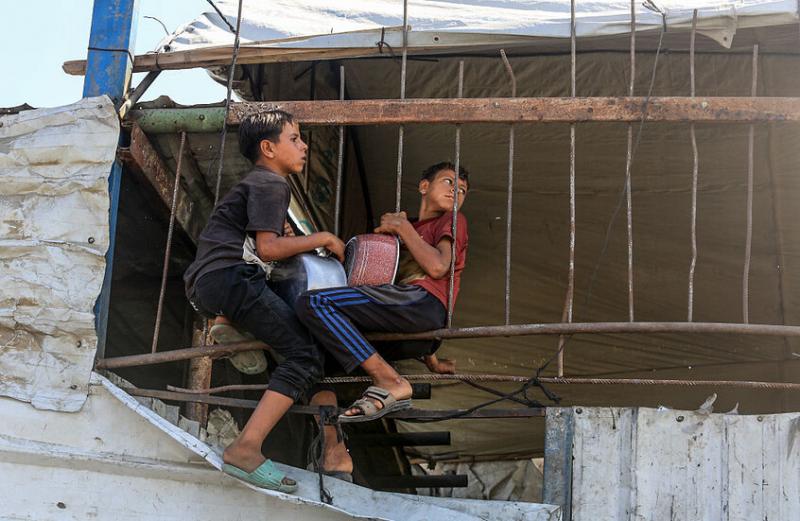 وفاة طفلة جوعا في خان يونس