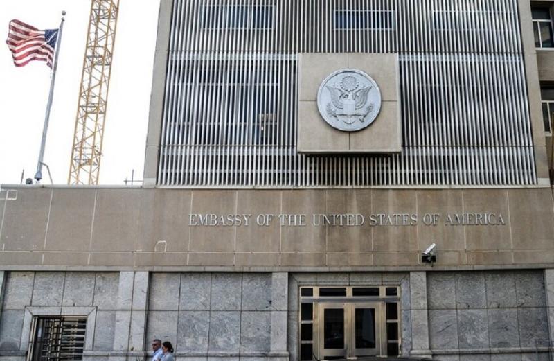 السفارة الأمريكية تعلن تعليق عملها وتعذر إجلاء مواطنيها من إسرائيل