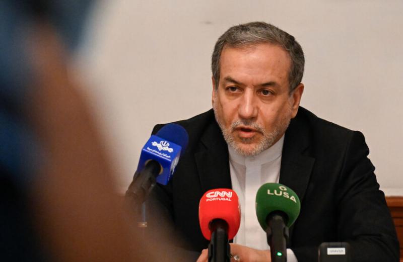 عراقجي يصف تصريحات ترامب بشأن اغتيال خامنئي بالإهانة